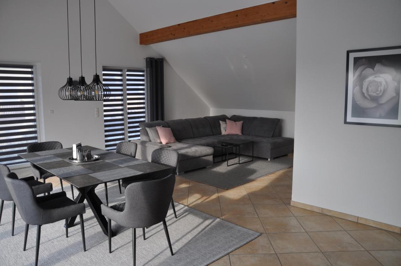 Schnurs Ferienwohnung Romerberg المظهر الخارجي الصورة